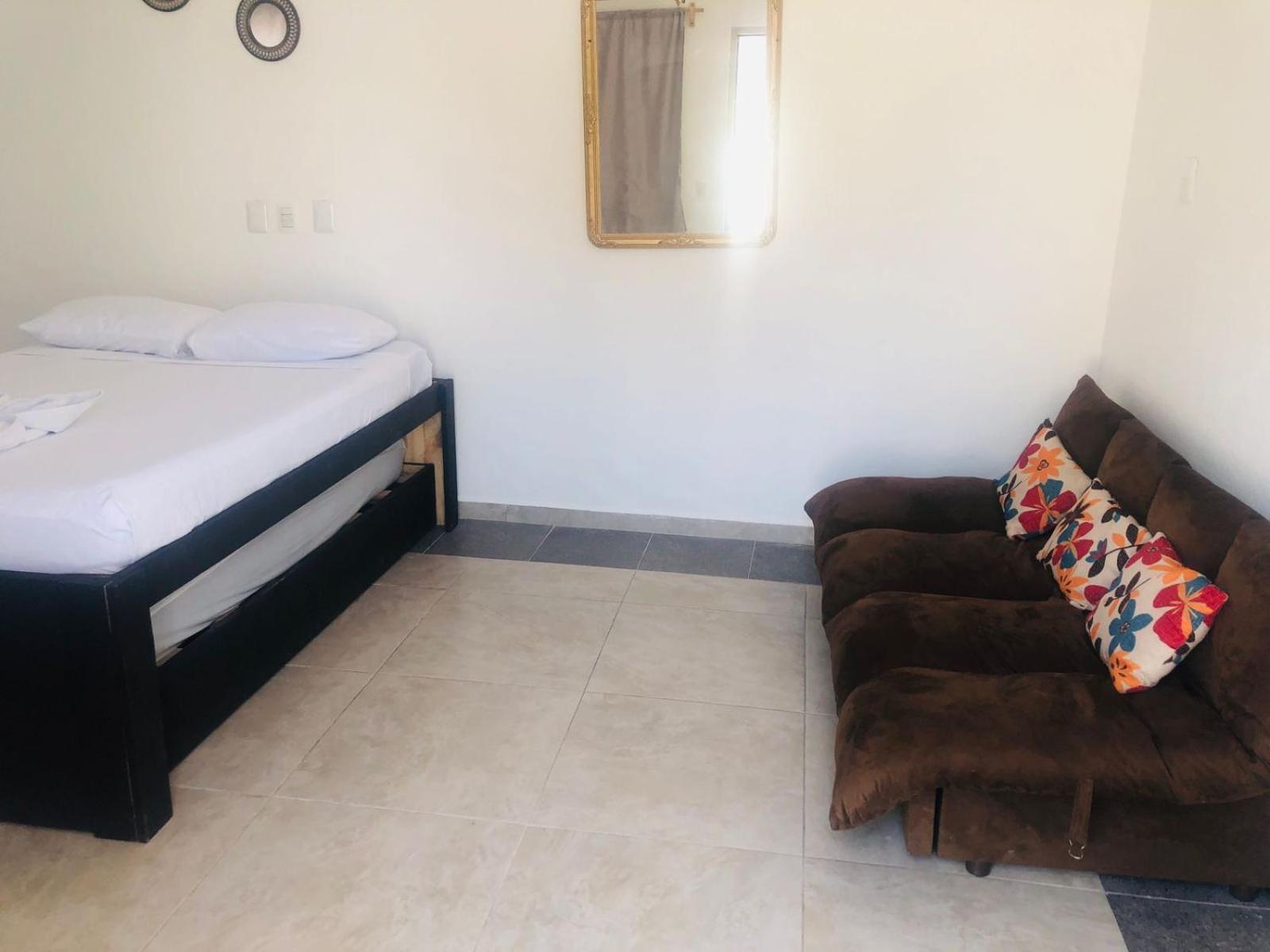 Easy Hotel Playa del Carmen Exterior foto